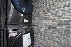 Browndot Hotel - Gold