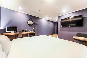 Browndot Hotel - Gold