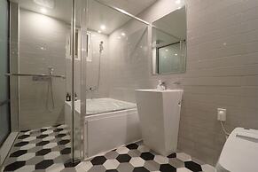 Browndot Hotel - Gold