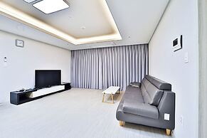 Browndot Hotel - Gold