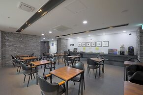 Browndot Hotel - Gold