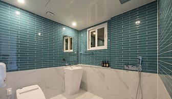 Browndot Hotel - Gold