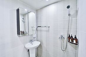 Browndot Hotel - Gold