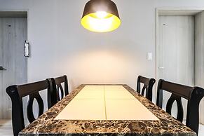 Browndot Hotel - Gold