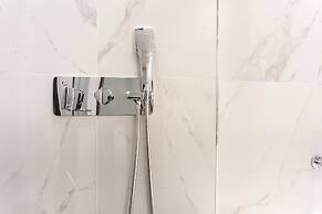 Browndot Hotel - Gold