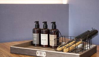 Browndot Hotel - Gold