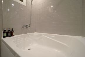 Browndot Hotel - Gold