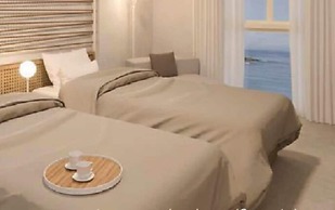 E.J. Pyrgos Bay Hotel