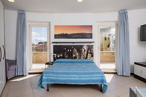 Porta Pispini Residence