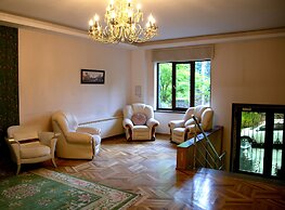 Hotel Satori