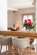 Domus Aqua, Member of Domus Elegance Collection