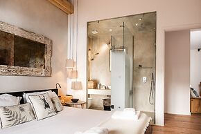 Domus Aqua, Member of Domus Elegance Collection