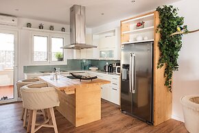 Domus Aqua, Member of Domus Elegance Collection