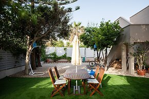 Domus Aqua, Member of Domus Elegance Collection