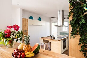 Domus Aqua, Member of Domus Elegance Collection