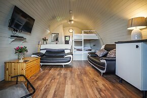 Cheshire Glamping Pods
