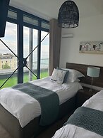 Riviera Apartments