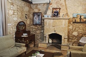 Hanna Koumi Boutique Hotel