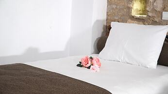 Hanna Koumi Boutique Hotel