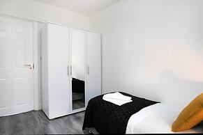 Nottingham Top Serviced Home