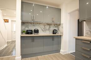 Nottingham Top Serviced Home