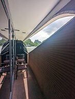 Scarlet Pearl Cruises