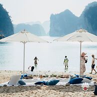 Scarlet Pearl Cruises