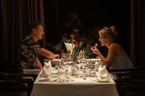 Scarlet Pearl Cruises