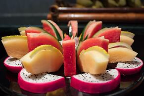 Scarlet Pearl Cruises