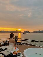 Scarlet Pearl Cruises