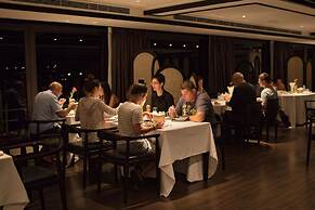 Scarlet Pearl Cruises