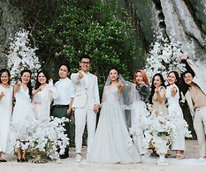 Scarlet Pearl Cruises