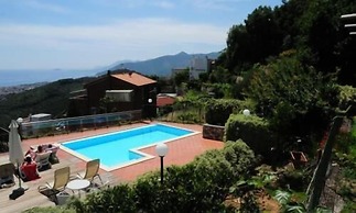 Casa Vacanze Santi