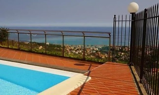 Casa Vacanze Santi
