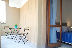 Bari Rooms Central Station