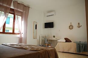 Bari Rooms Central Station