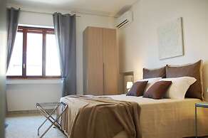 Bari Rooms Central Station