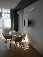 Batumi Real Lux