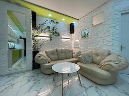 Batumi Real Lux