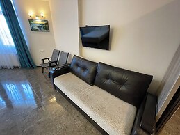 Batumi Real Lux