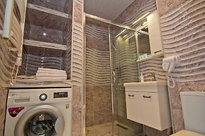 Batumi Real Lux
