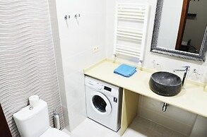 Batumi Real Lux