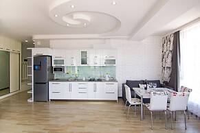 Batumi Real Lux