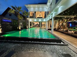 Premium Pool Villas Pattaya