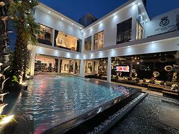 Premium Pool Villas Pattaya