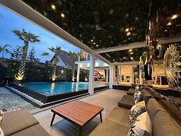 Premium Pool Villas Pattaya