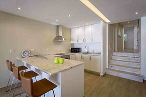 Vicky Rae Beach House