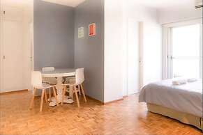 Confortable Bien Ubicado con Balcon Reco