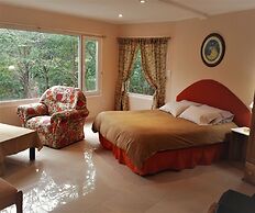 Familia Piatti Suites