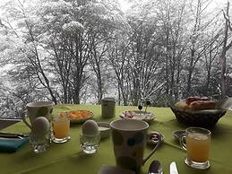 Familia Piatti Suites